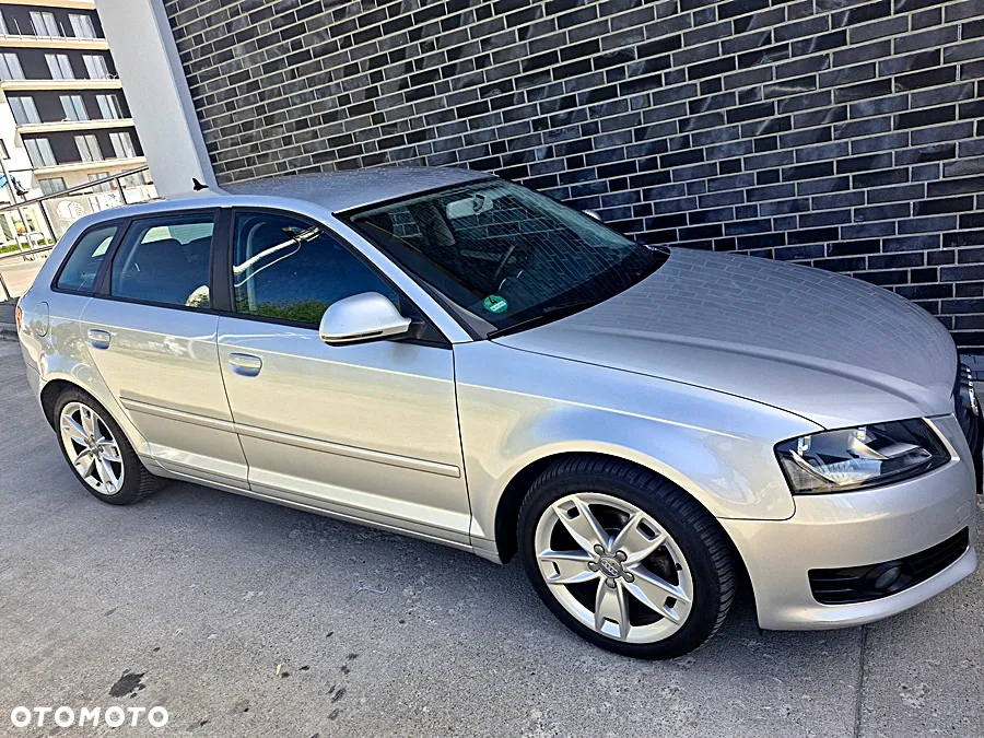 Audi A3 1.9 TDI Sportback Attraction - 3