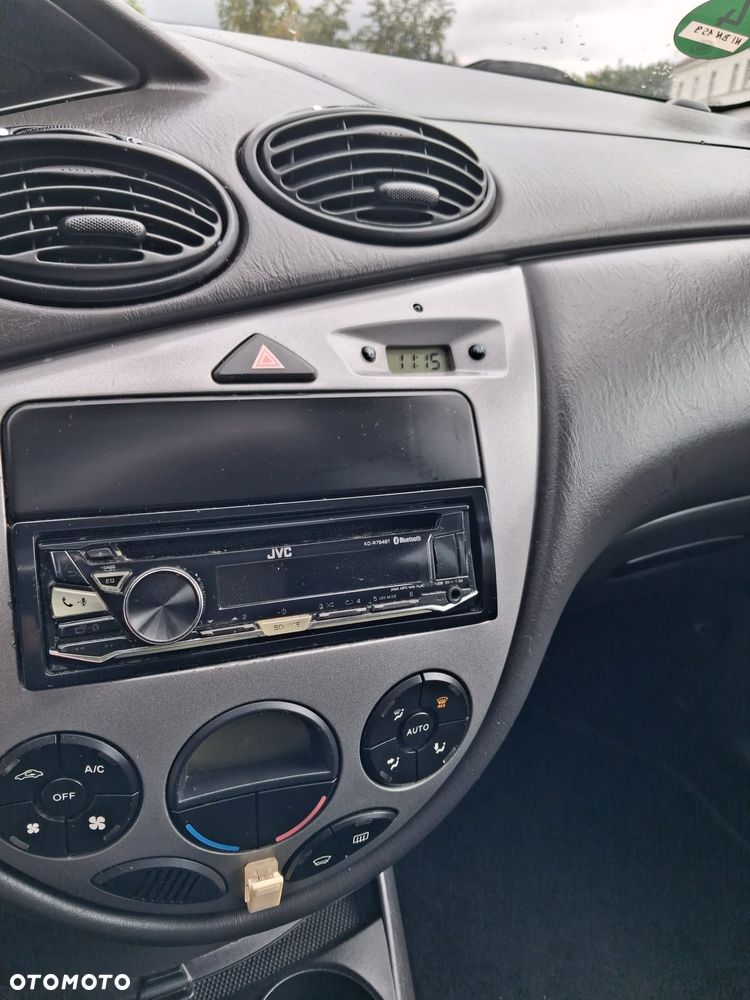 Ford Focus - 22