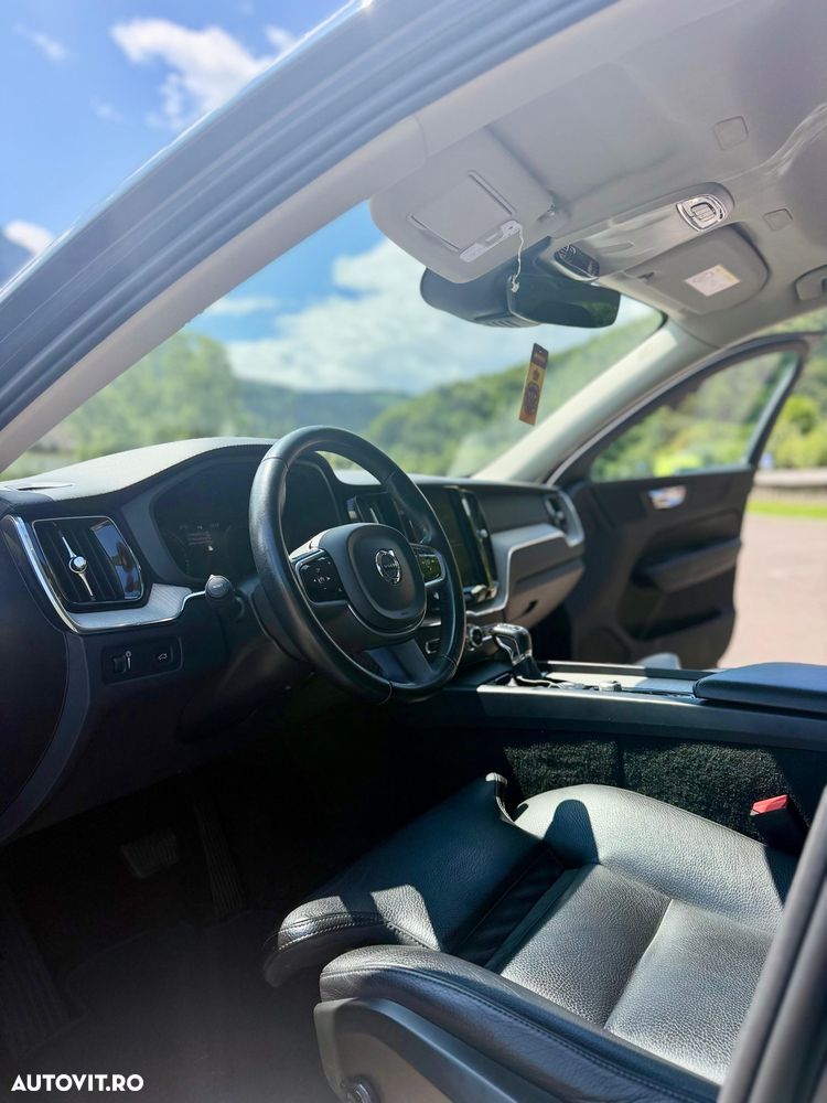 Volvo XC 60 - 6