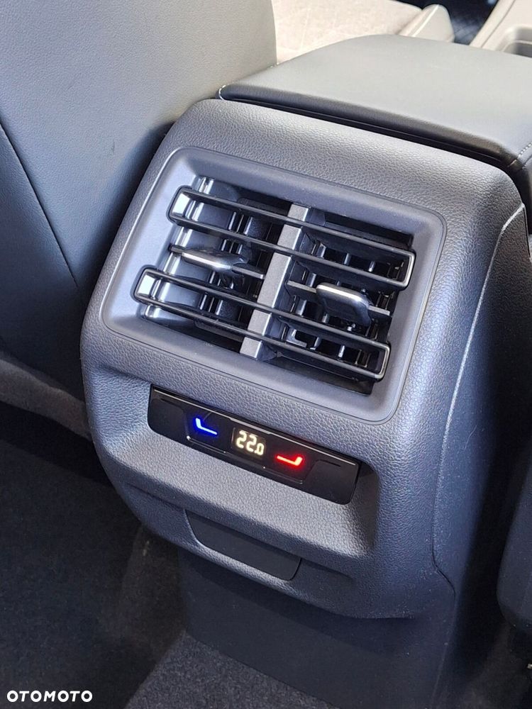 Volkswagen Tayron - 24