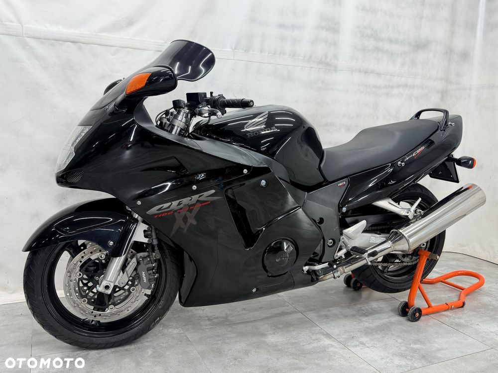 Honda CBR - 23