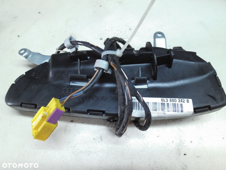 Audi A3 8L FL Poduszka fotela prawa 8L3880242B - 1