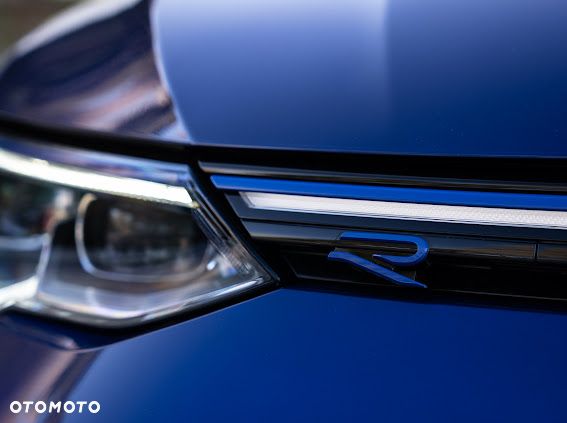 Volkswagen Golf - 31