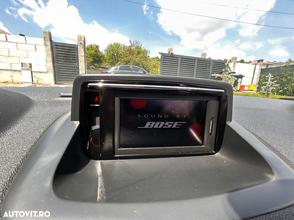 Renault Megane ENERGY dCi 110 Start & Stopp Bose Edition - 19