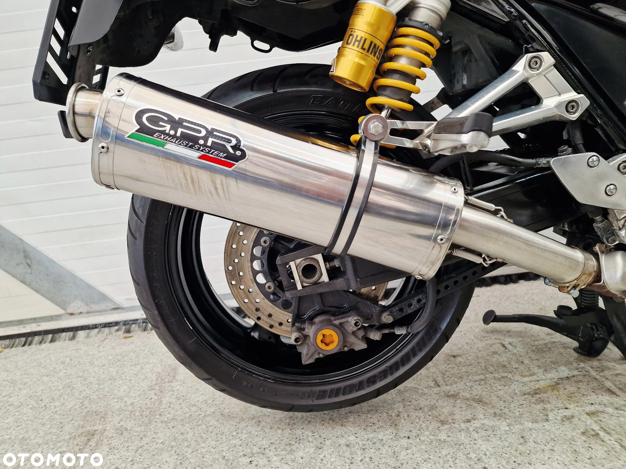 Yamaha XJR - 24