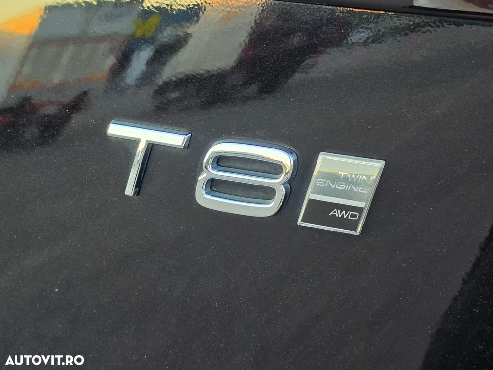 Volvo XC 90 T8 AWD Twin Engine Geartronic Momentum - 12