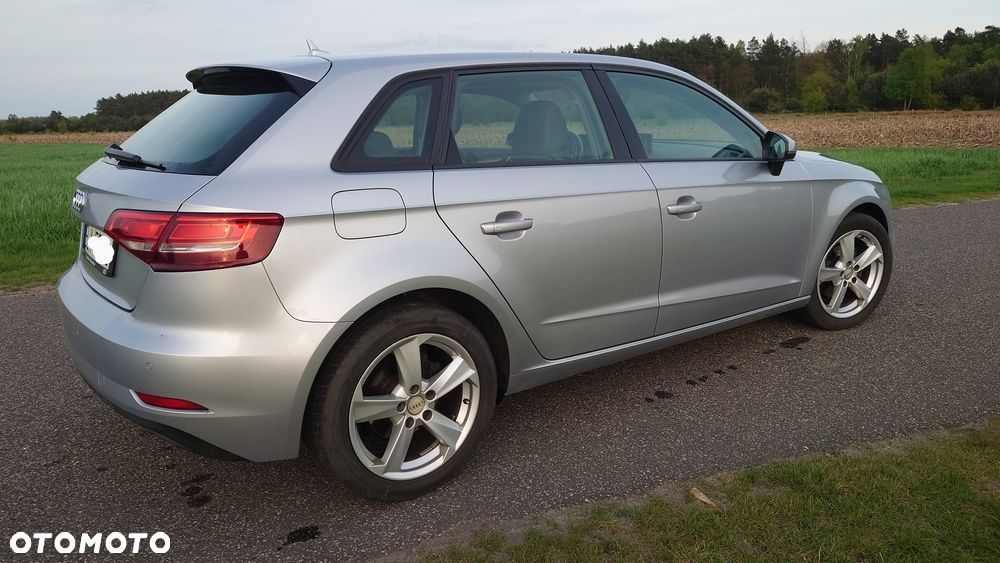 Audi A3 Sportback 1.6 TDI - 5