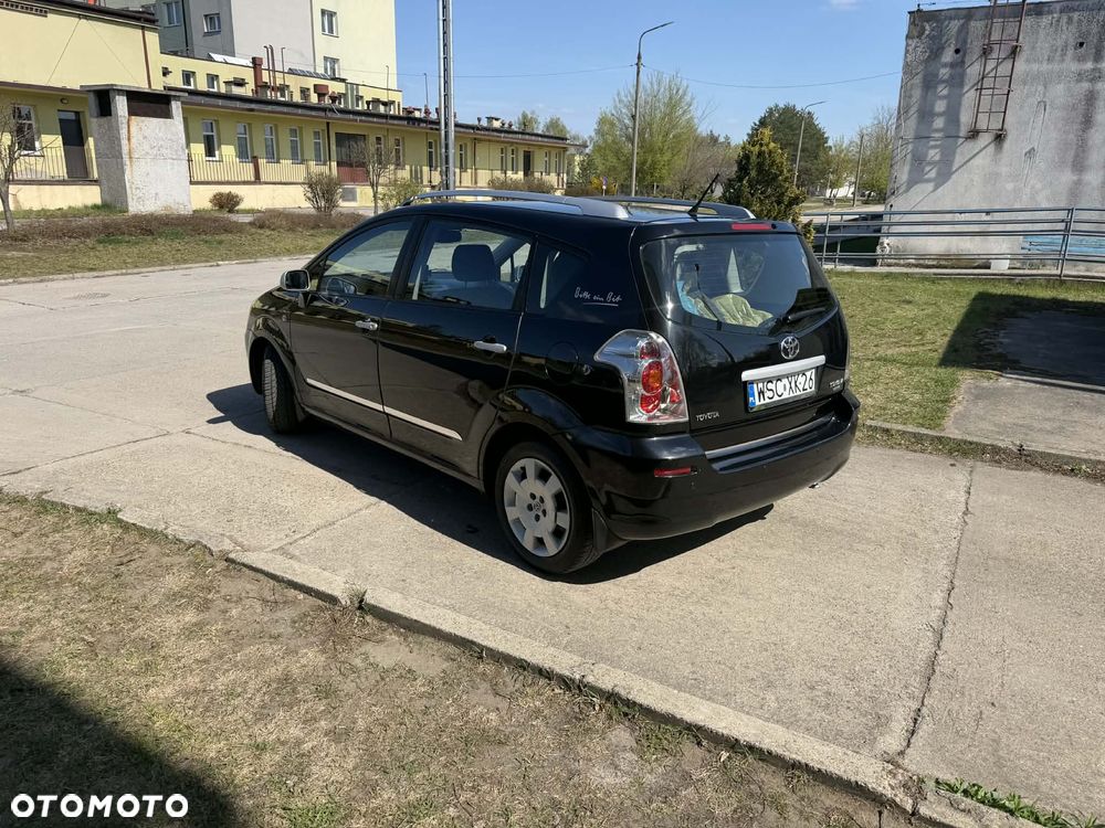 Toyota Corolla Verso 1.8 Sol - 2