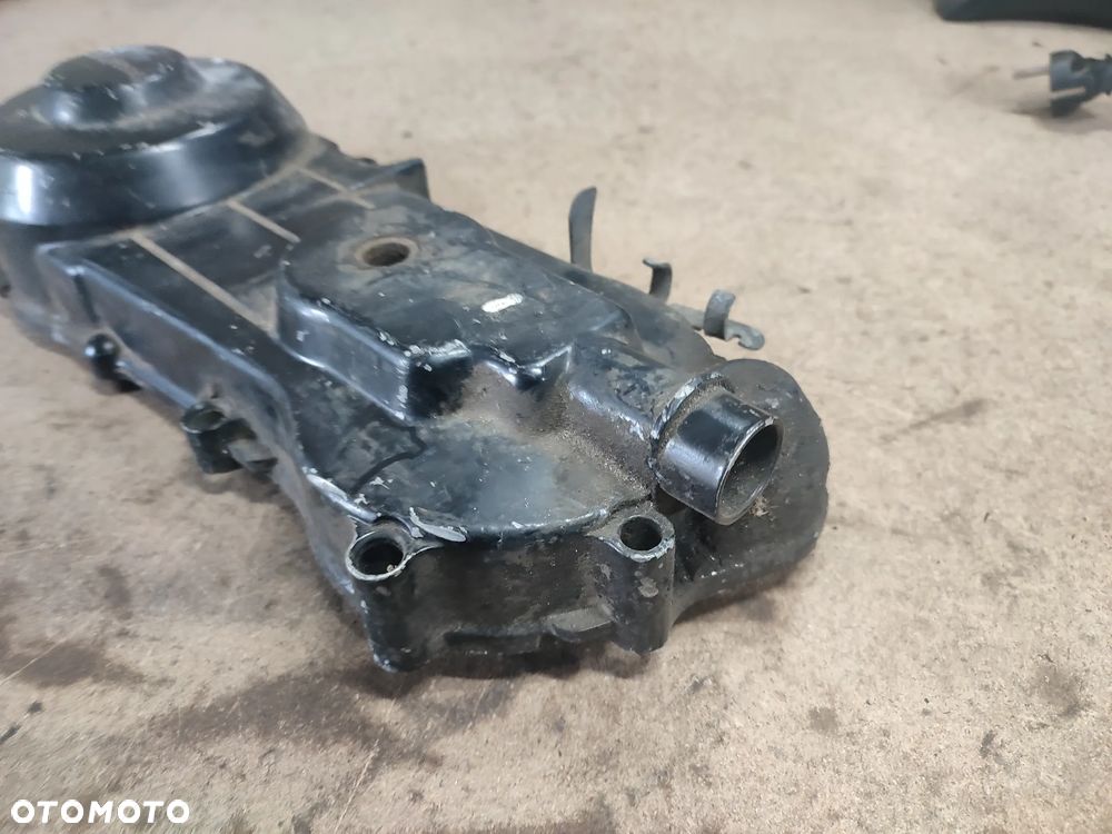 Dekiel, pokrywa silnika Peugeot - 7