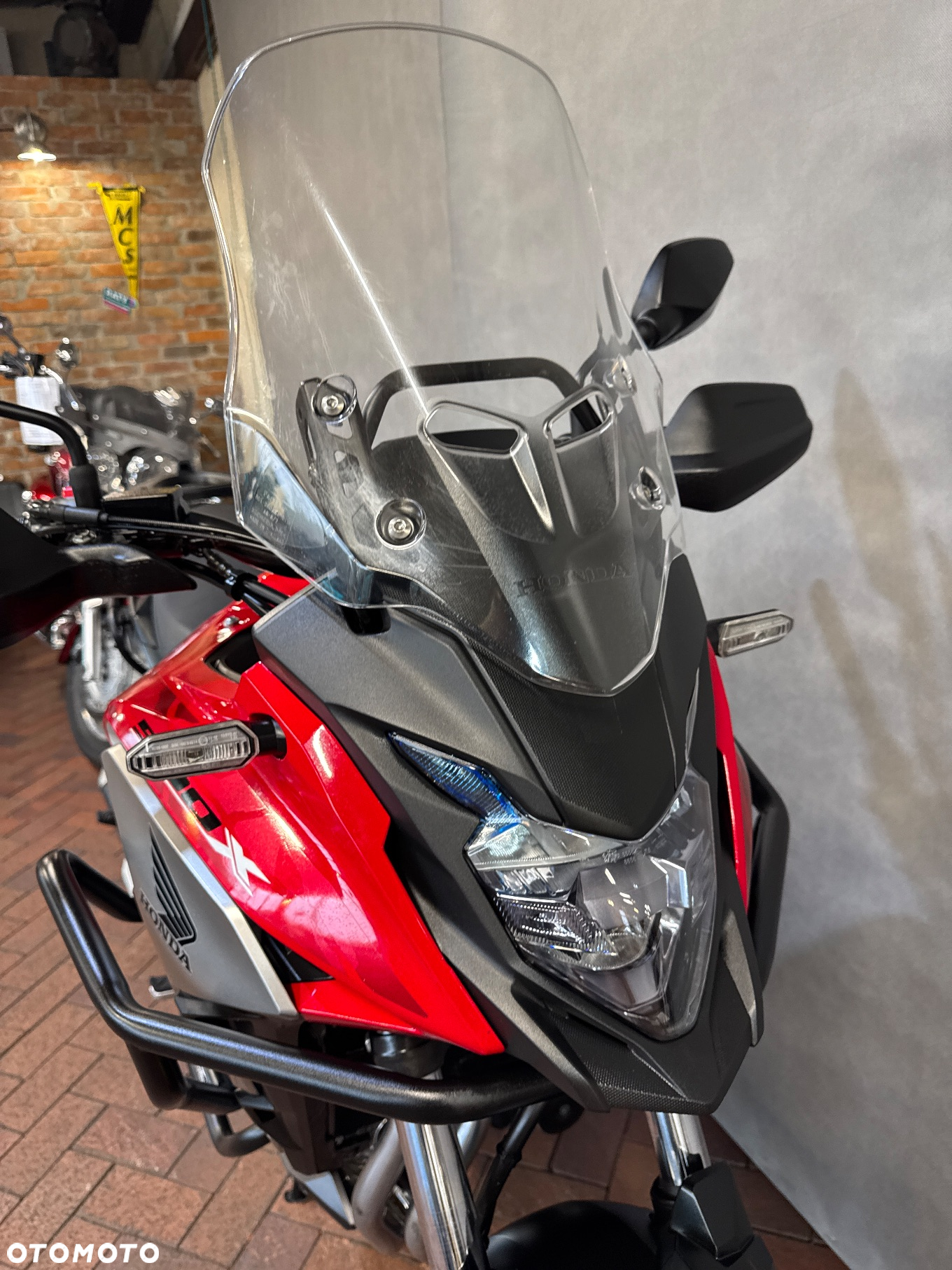 Honda CB - 8