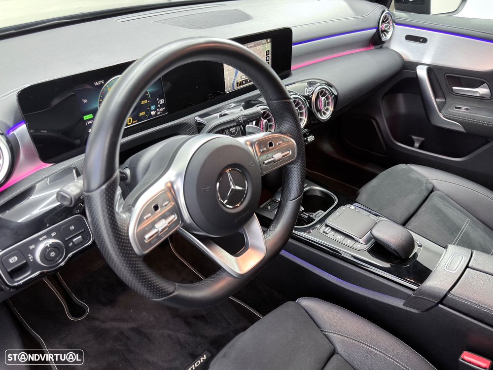 Mercedes-Benz A 250 e 8G-DCT Edition AMG Line - 12