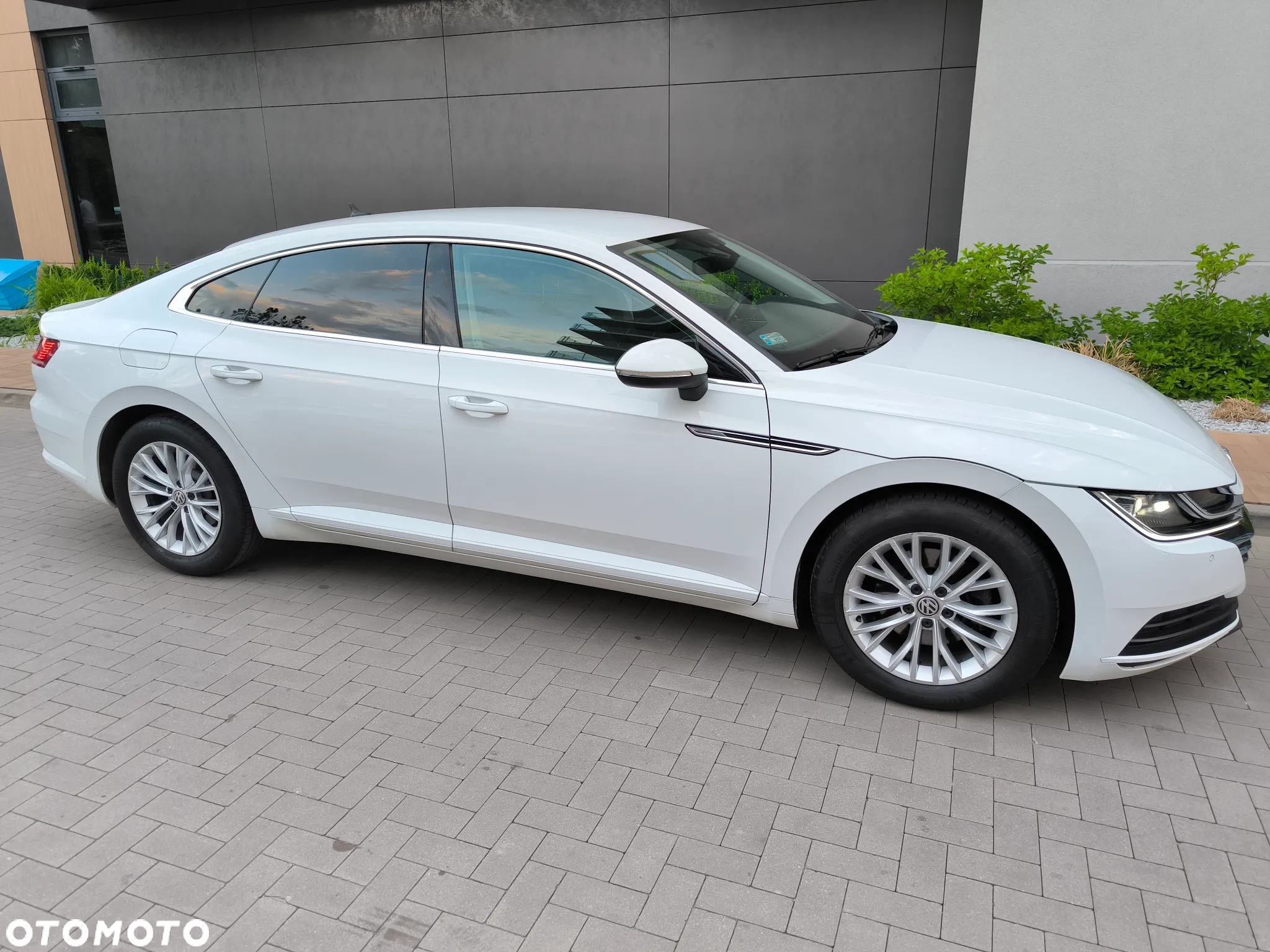 Volkswagen Arteon 2.0 TSI Elegance DSG - 10