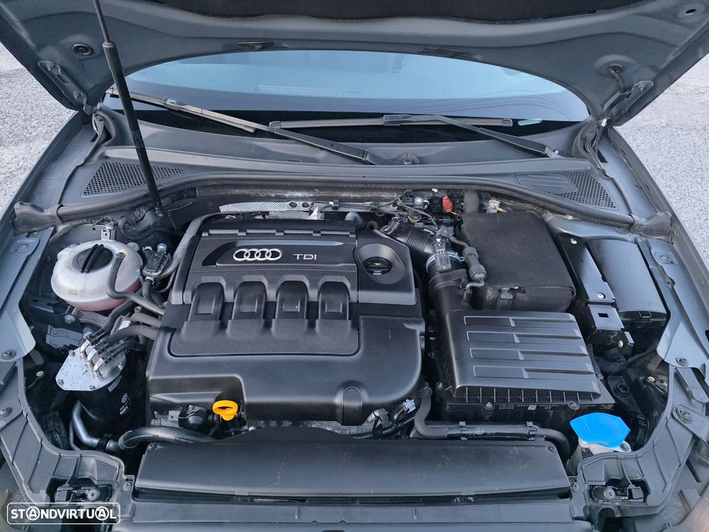 Audi A3 Cabrio 1.6 TDi Sport - 7
