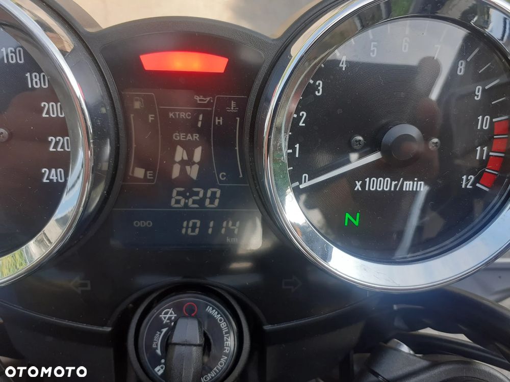 Kawasaki Z 900 RS - 1