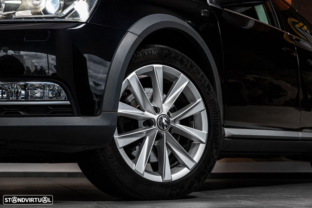 VW Passat Alltrack - 8