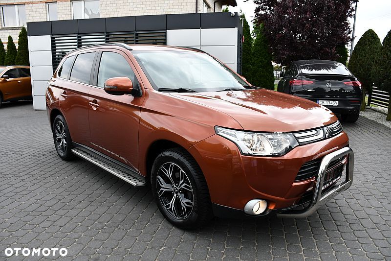 Mitsubishi Outlander 2.0 2WD CVT Diamant Edition+ - 28