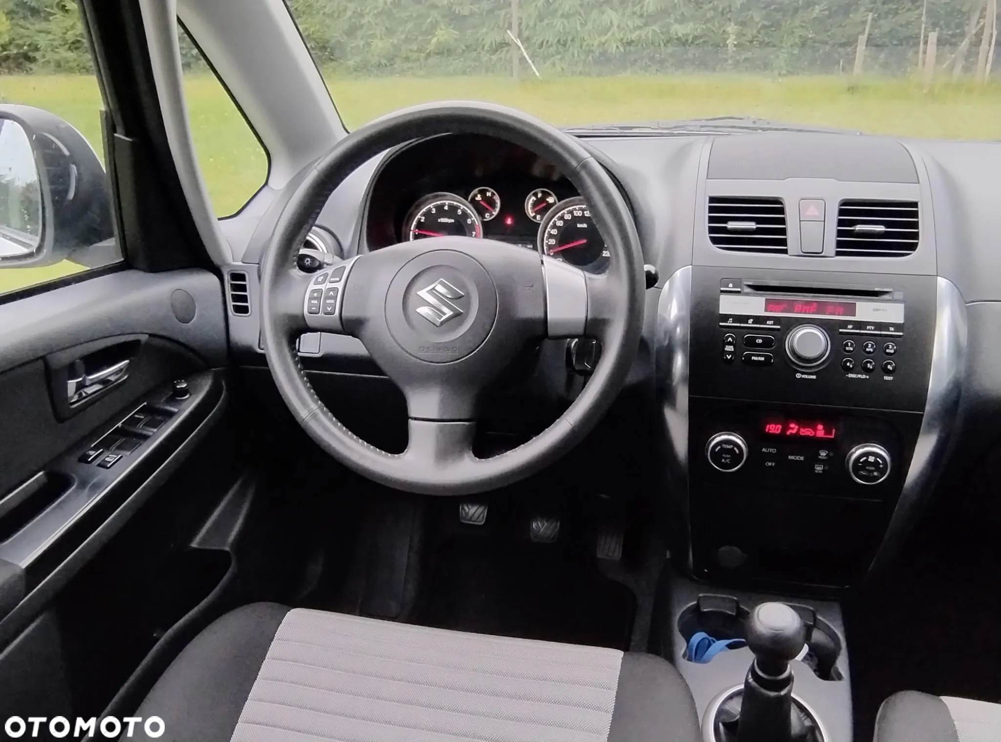 Suzuki SX4 - 22