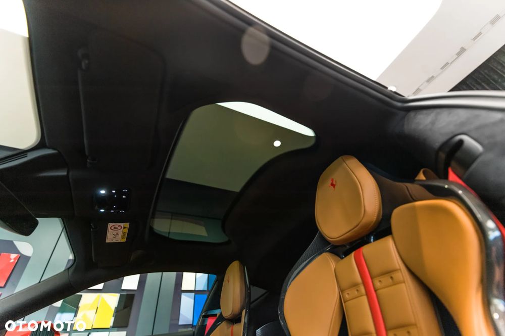 Ferrari 12Cilindri - 32