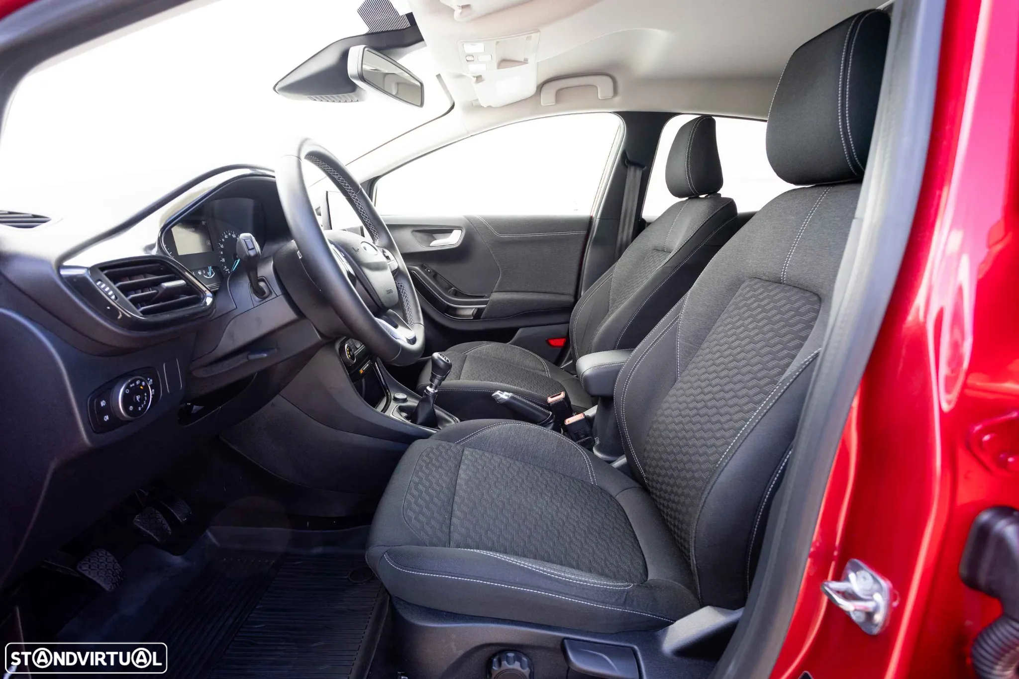 Ford Puma 1.0 EcoBoost MHEV ST-Line X - 29