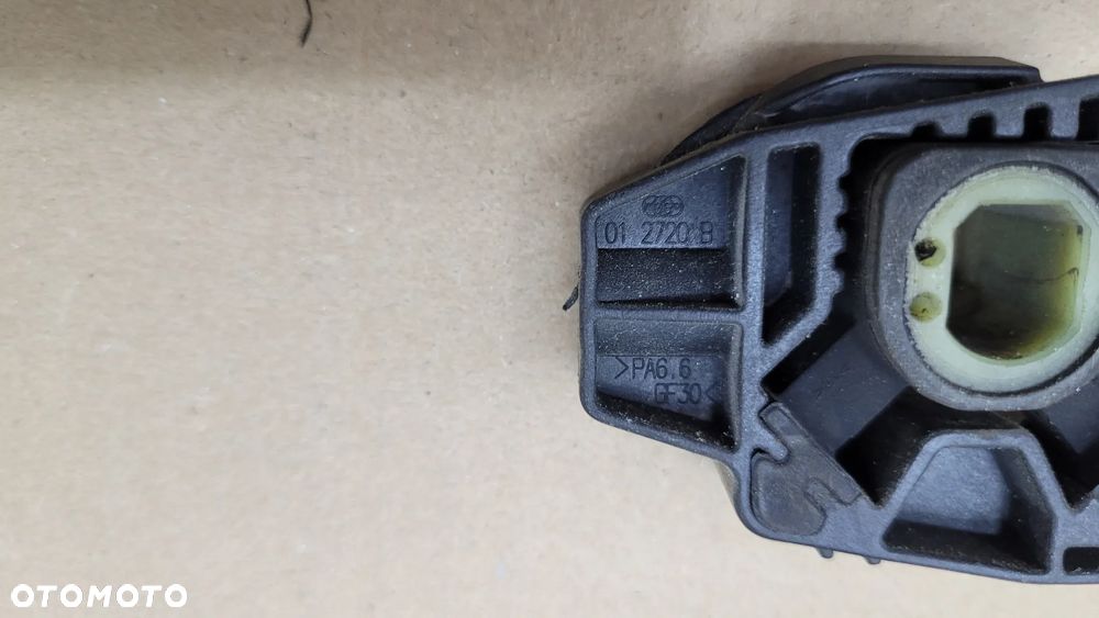 AUDI VW SEAT SKODA MOCOWANIE CHŁODNICY CHŁODNIC 7H0121275 5Q0121387P - 2
