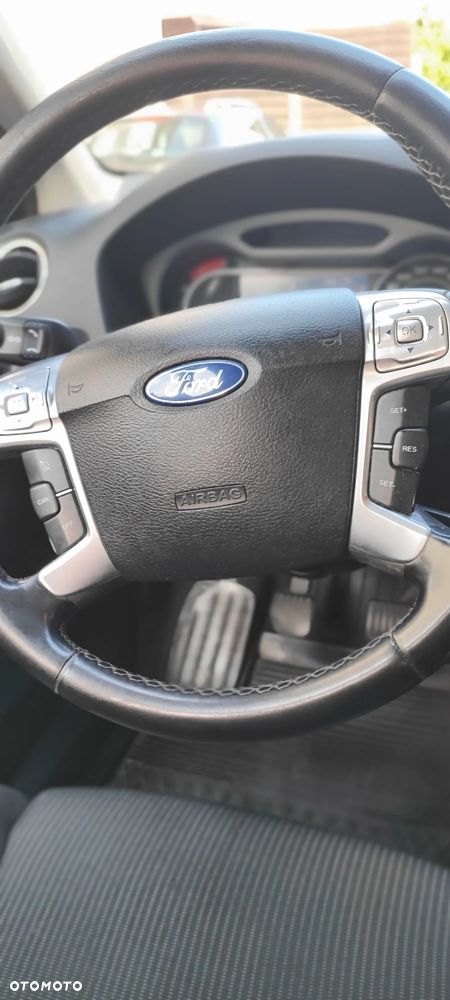 Ford Mondeo 1.8 TDCi Ambiente - 17