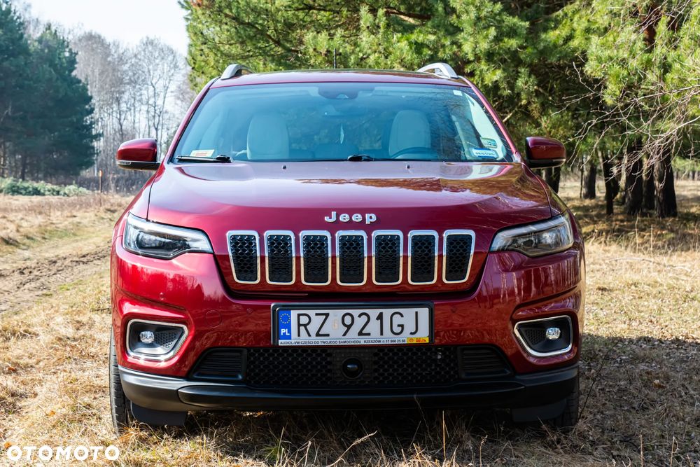 Jeep Cherokee - 2