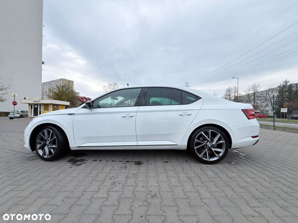 Skoda Superb 2.0 TSI 4x4 Sportline DSG - 4