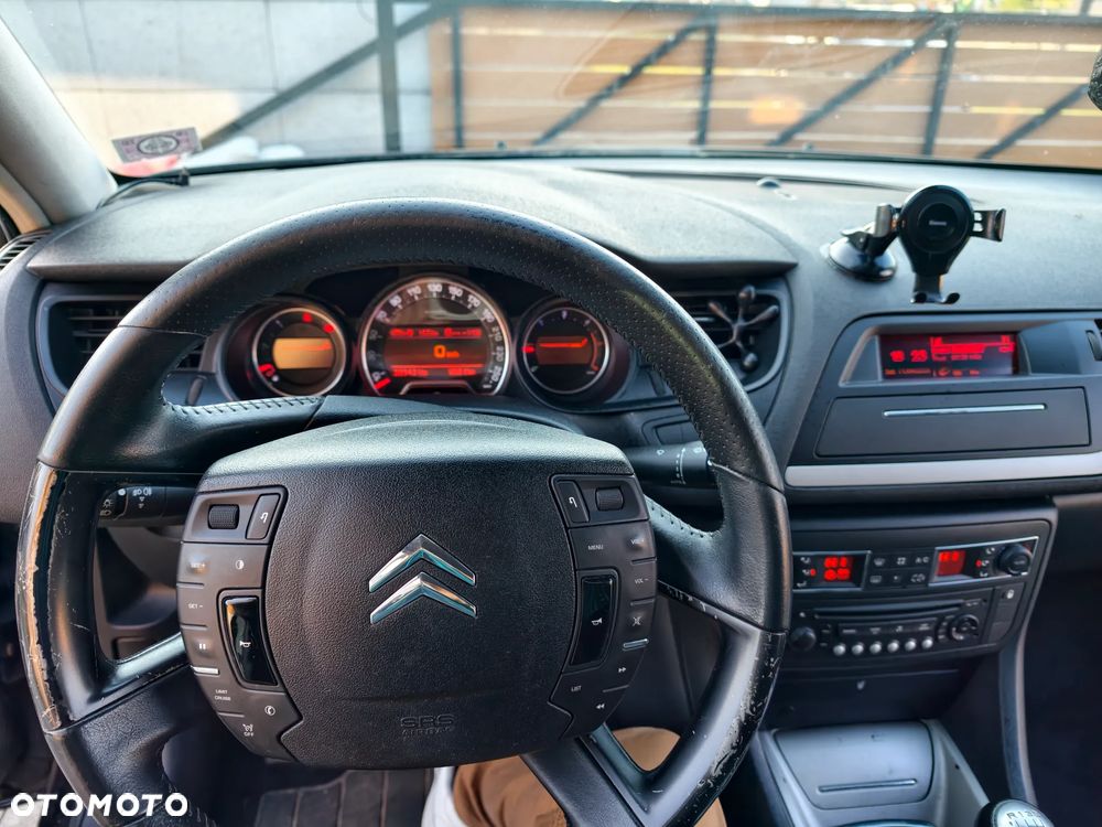 Citroën C5 2.0 HDi Confort - 15
