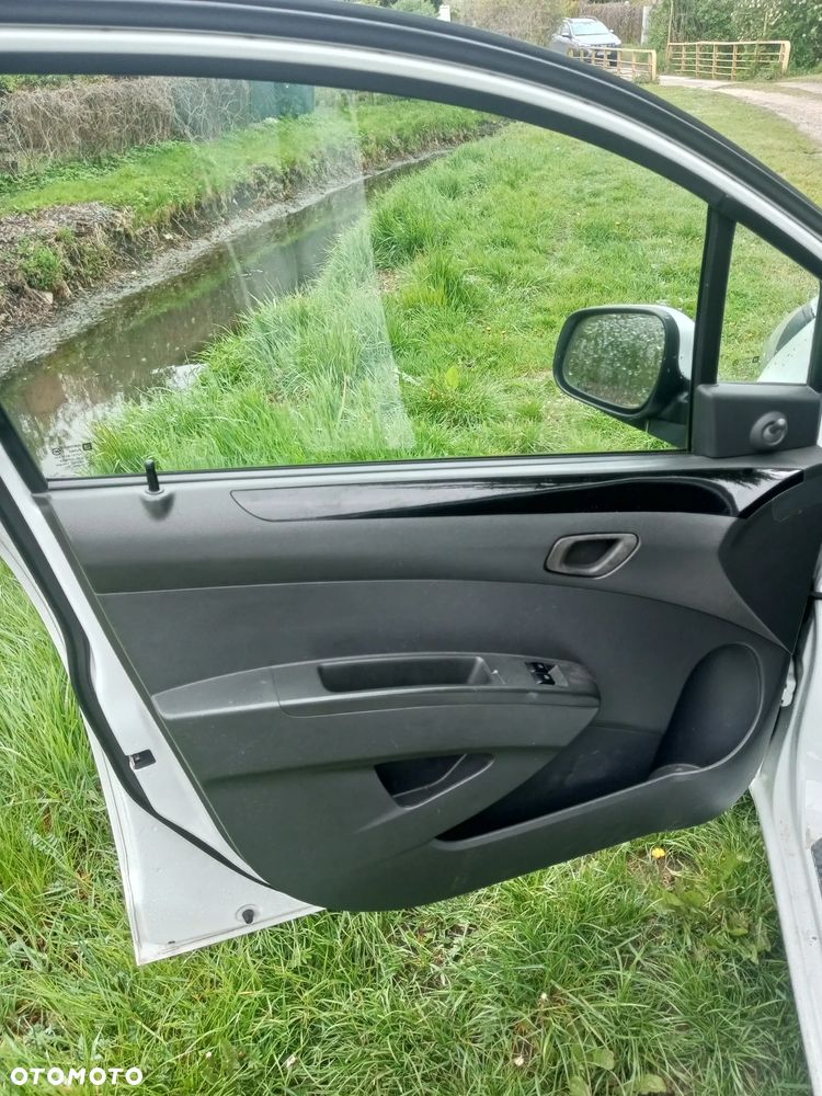 Chevrolet Spark - 9
