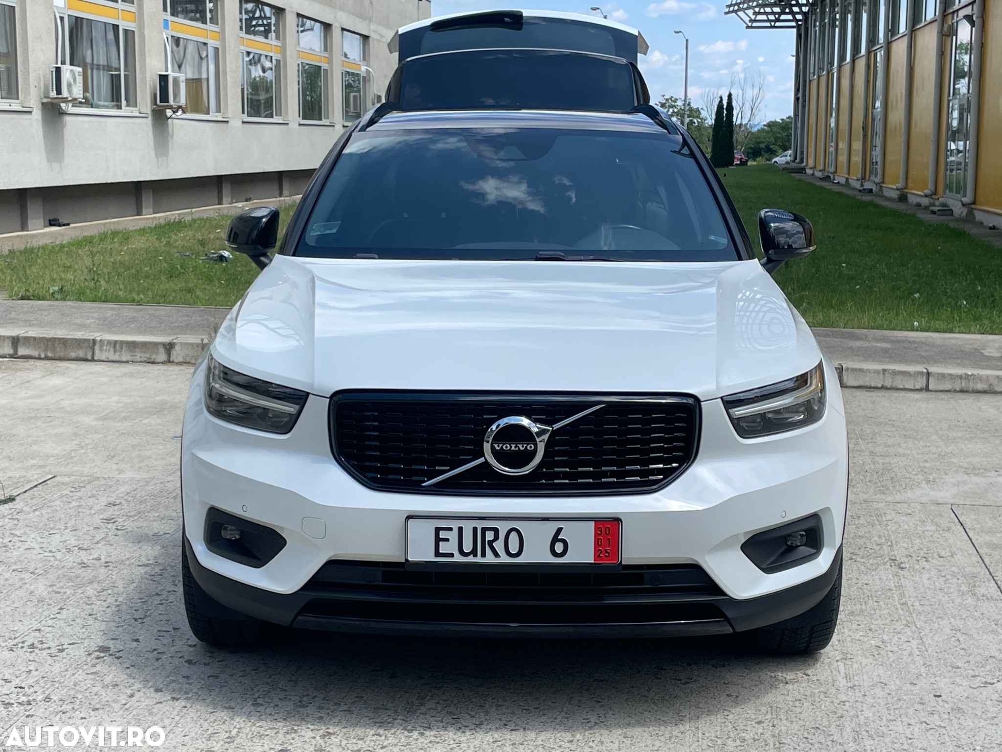 Volvo XC 40 D3 R-Design - 11