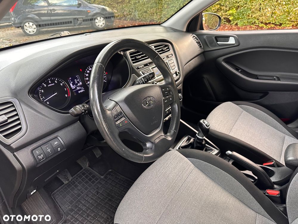 Hyundai i20 1.4 Style - 12