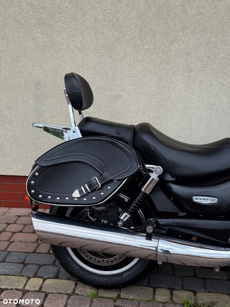 Triumph Inny - 11