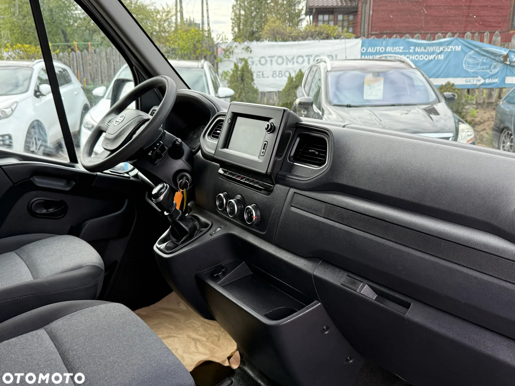 Nissan NV400 - 5