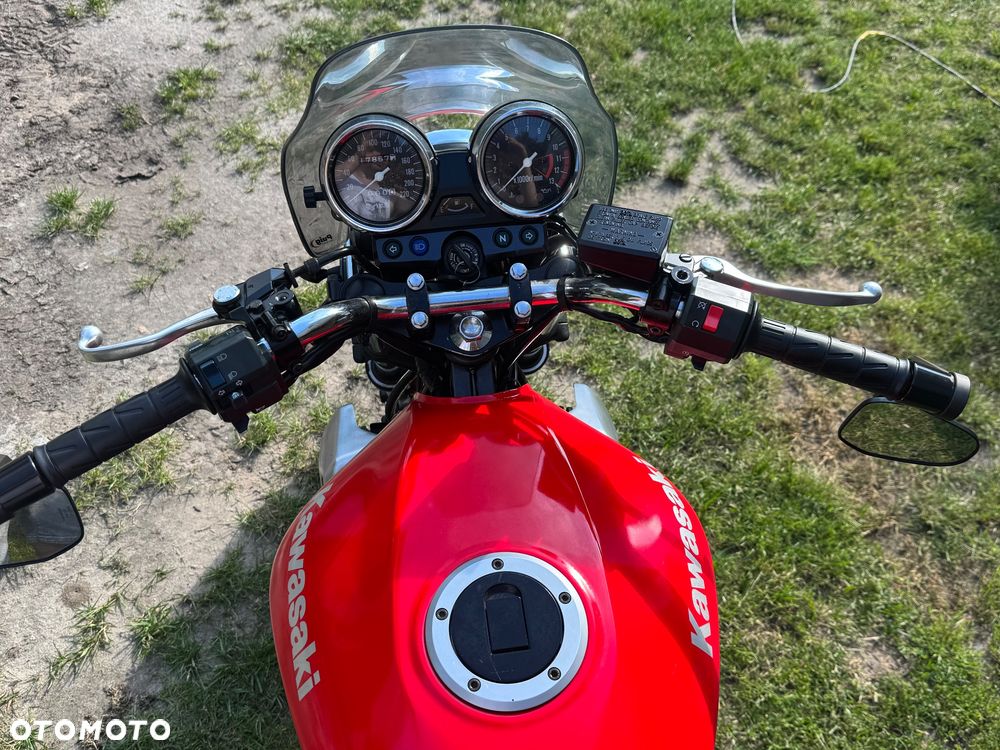 Kawasaki ER - 9