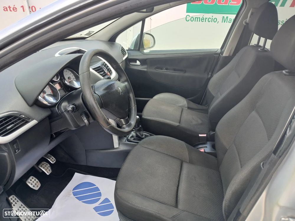 Peugeot 207 1.4 HDi Active - 18