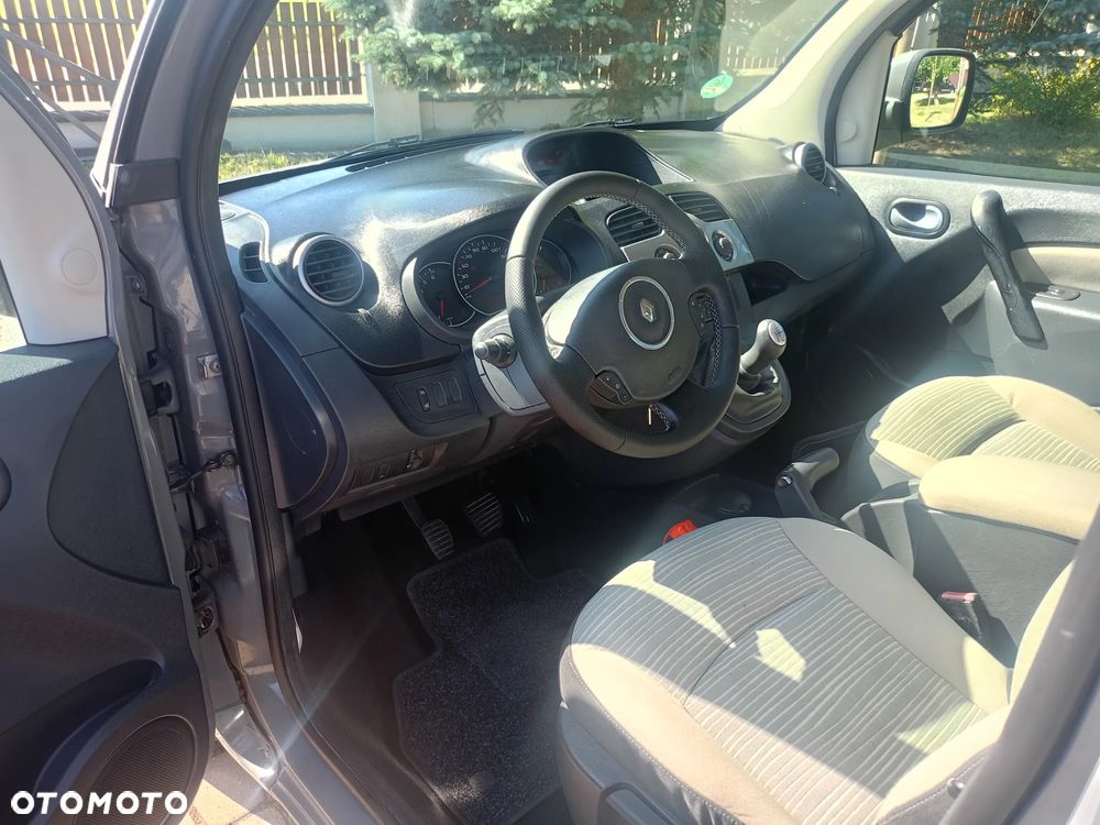 Renault Kangoo 1.6 16V 105 Happy Family - 9
