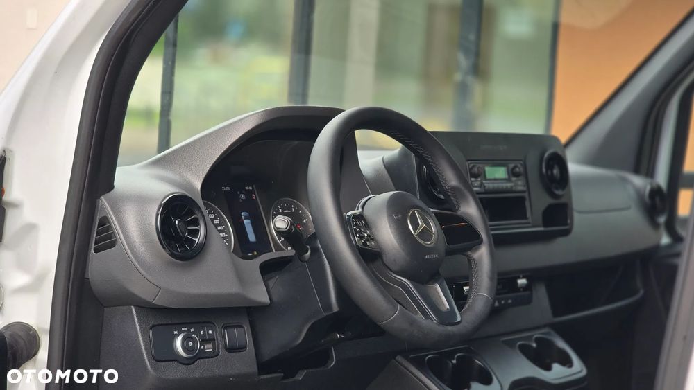 Mercedes-Benz SPRINTER 519 CDI 907❗❗3.0 190 KM / FULL OPCJA / AUTOMAT 9G-TRONIC / FULL LED / KONTENER 10EP  / PLANDEKA 10EP / DRZWI Z TYŁU / BLIŹNIAKI / XENON / RAMA / ZABUDOWA JEGGER / PODUSZKI PNEUMATYCZNE / SYPIALKA / SALON POLSKA ❗❗ - 30