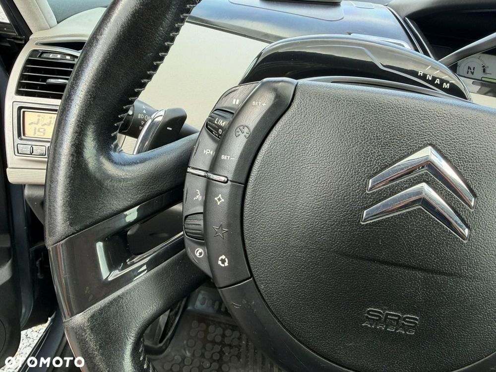 Citroën C4 Picasso 1.6 HDi FAP EGS6 Exclusive - 17