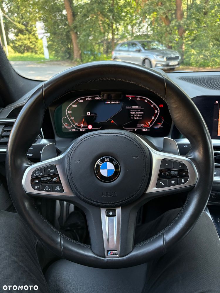 BMW Seria 3 - 12