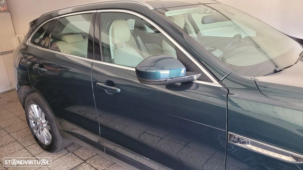 Jaguar F-Pace - 2