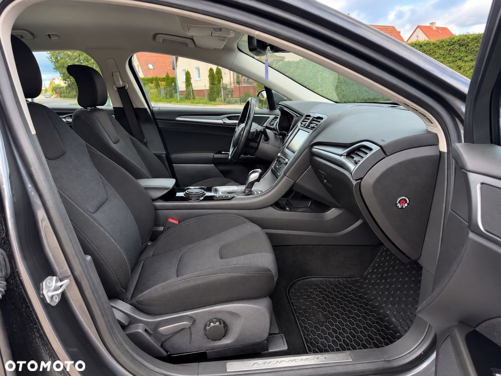 Ford Mondeo 2.0 TDCi Titanium PowerShift - 19
