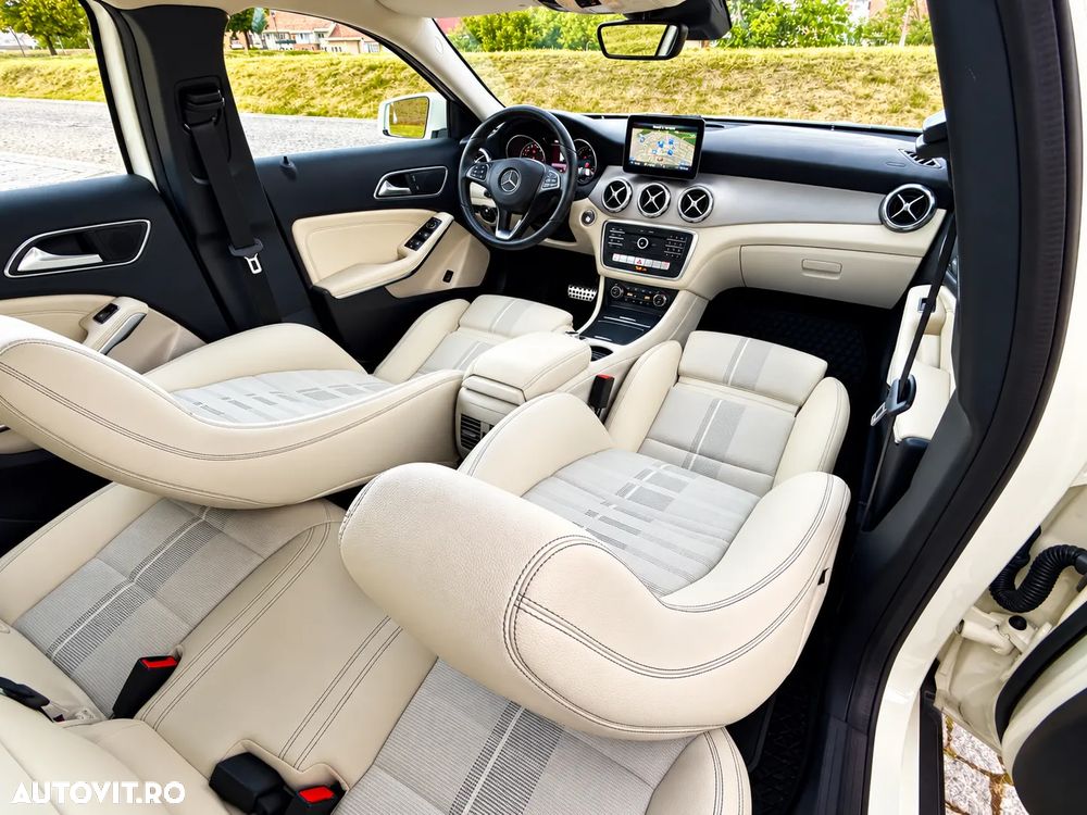 Mercedes-Benz GLA 220 d 7G-DCT - 5