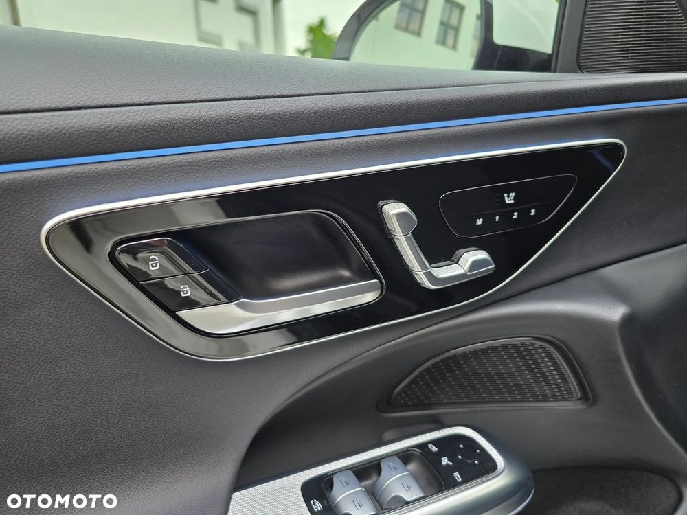 Mercedes-Benz Klasa E 300 de 4-Matic Avantgarde - 14