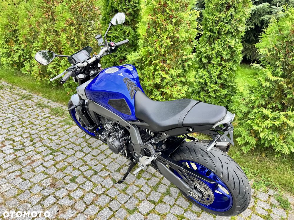 Yamaha MT - 8