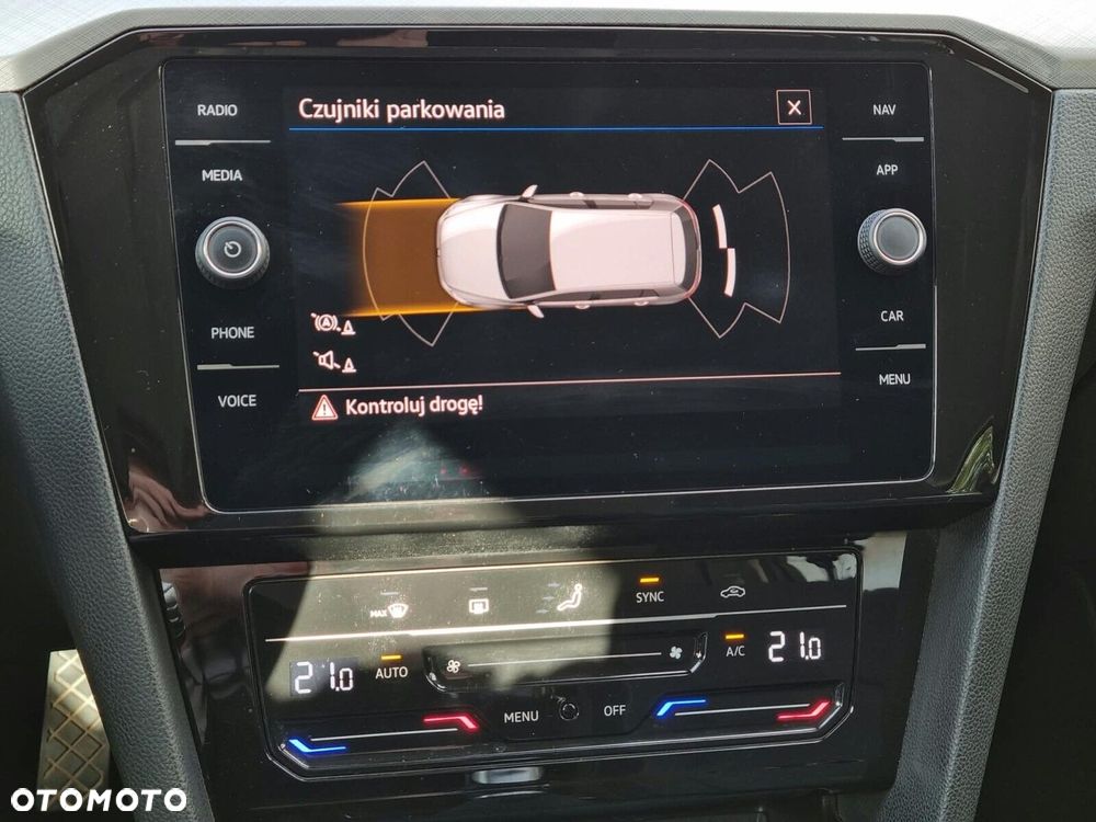 Volkswagen Passat Variant 1.5 TSI EVO Essence - 24
