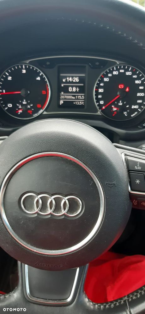 Audi A1 Sportback 1.6 TDI S tronic - 10