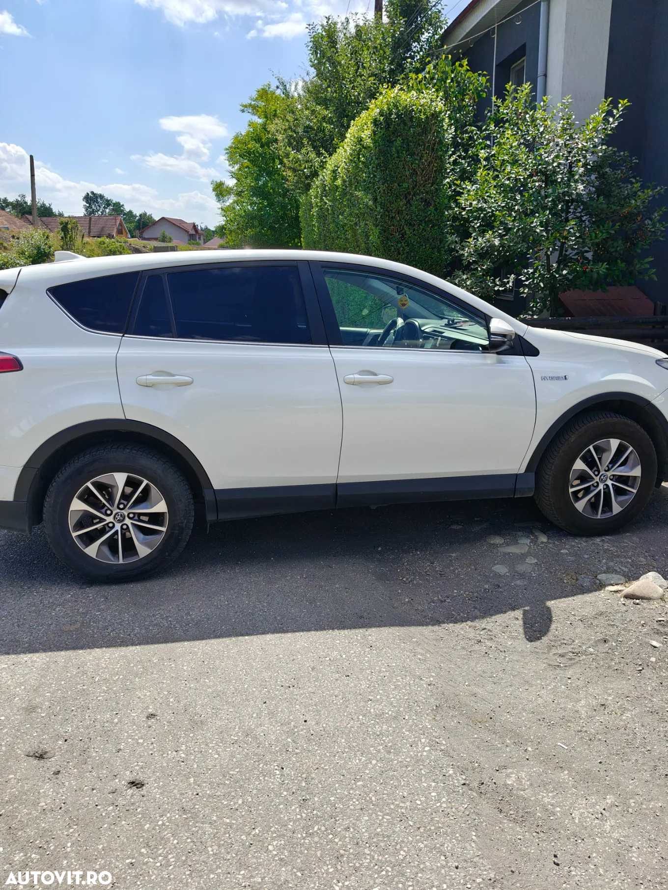 Toyota RAV4 - 5