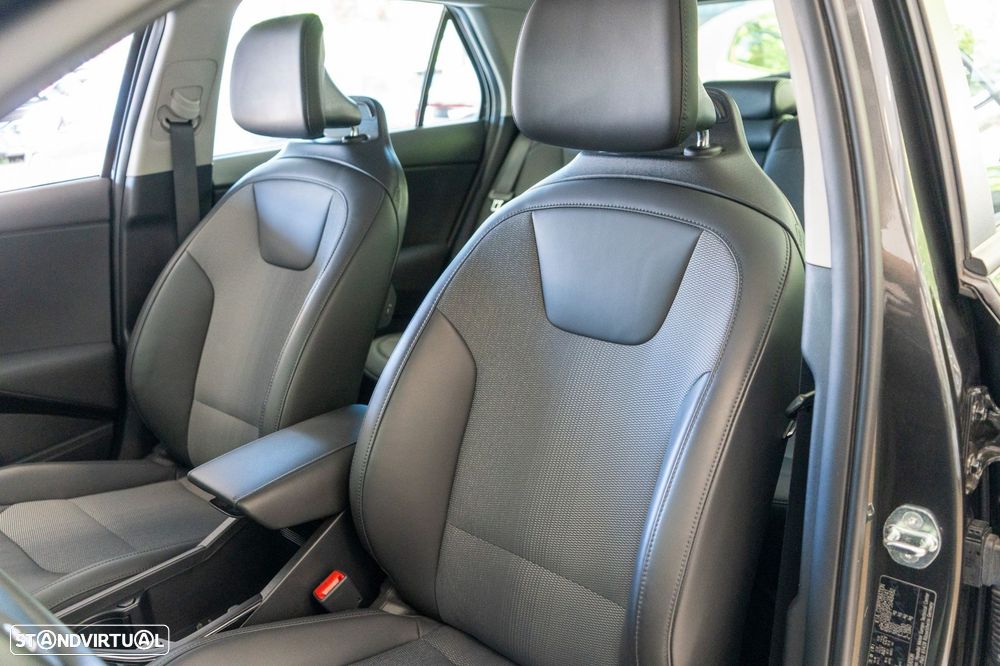 Kia Niro EV 64kWh Drive - 8