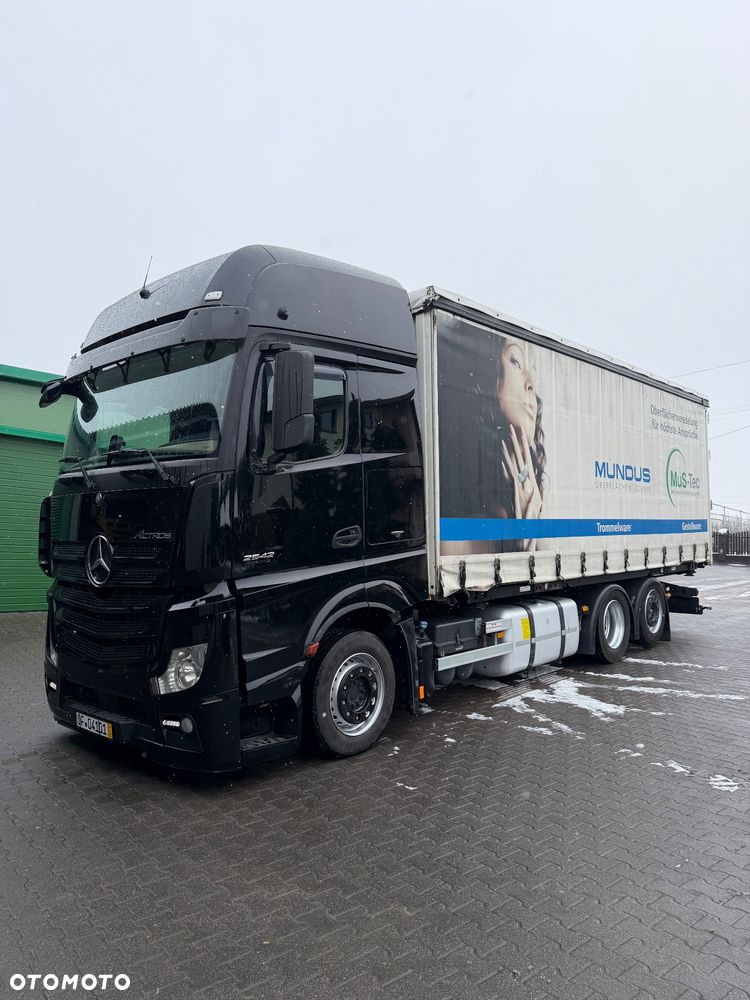 Mercedes-Benz Actros 2542 - 2