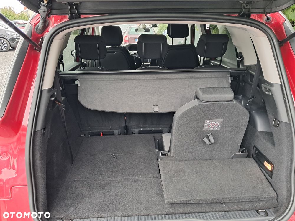 Citroën C4 Grand Picasso - 12